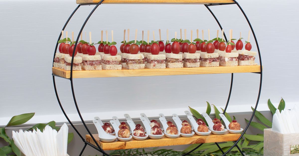 Customising Beverage Packages to Fit Diverse Palates
