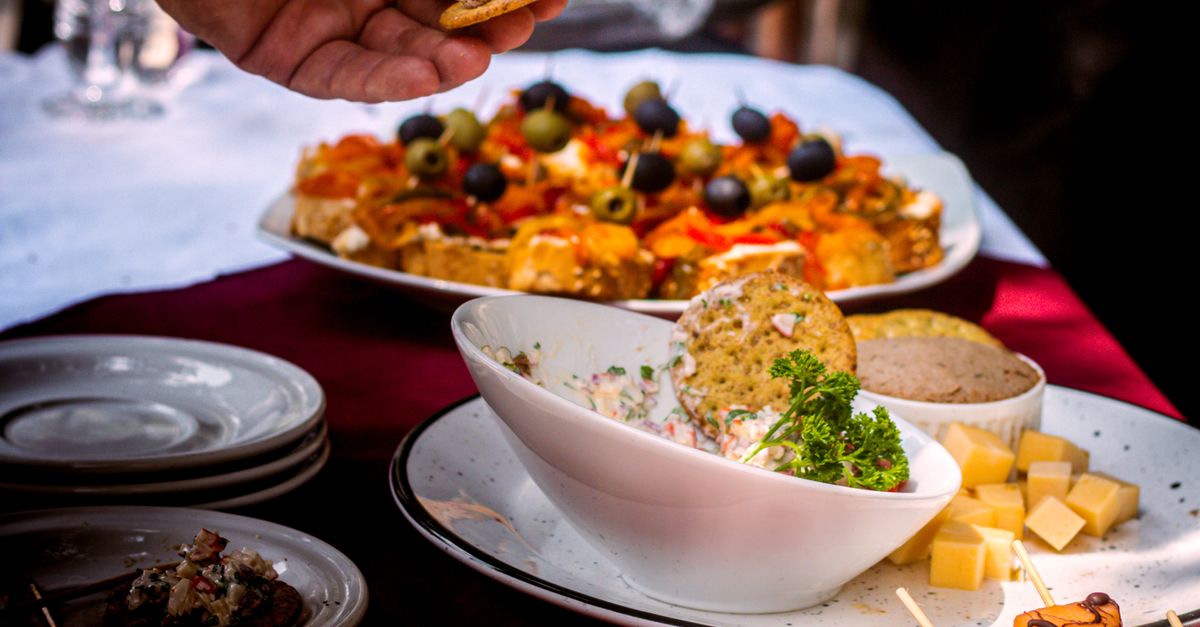 Enhancing Guest Experience with Plated Meals