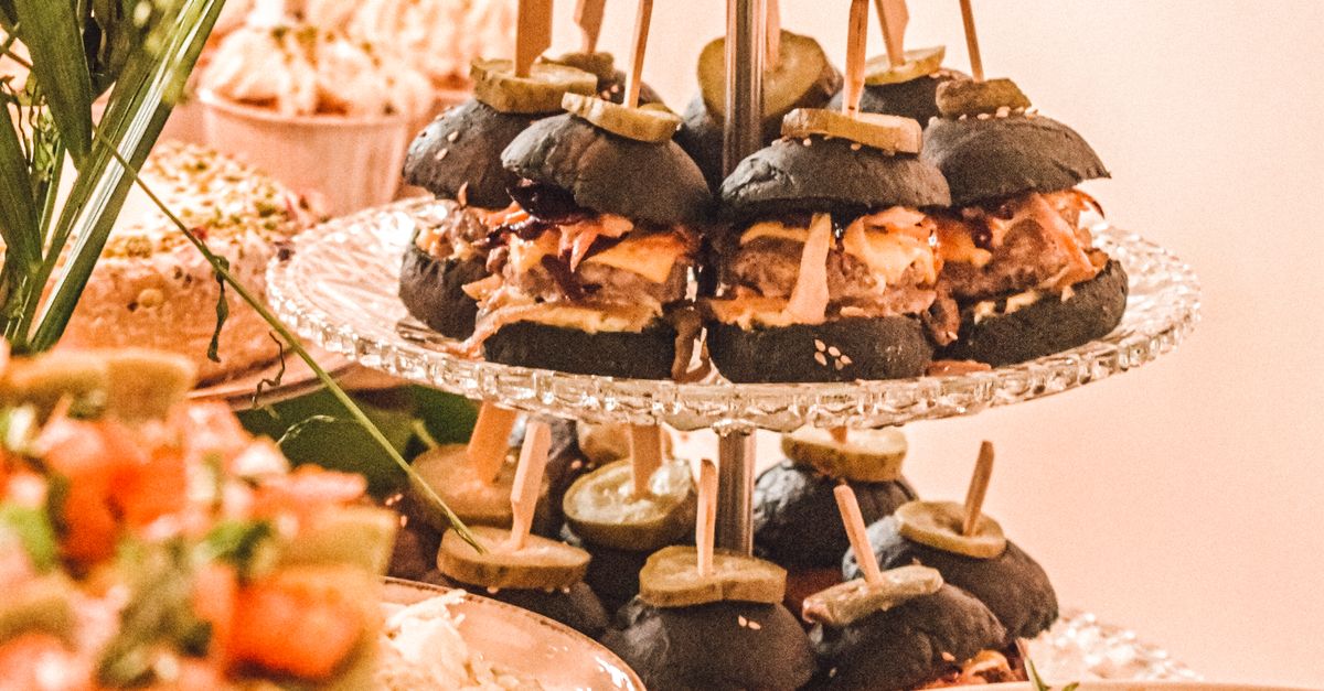 The Importance of Setting a Catering Budget for Corporate Events