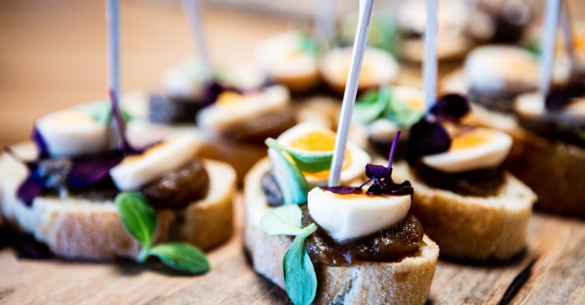 Unique Wedding Catering Styles to Impress Your Guests